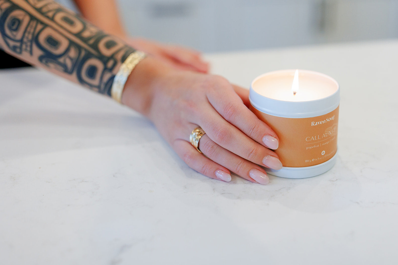 Call Auntie Candle | Grapefruit + Mango + Musk
