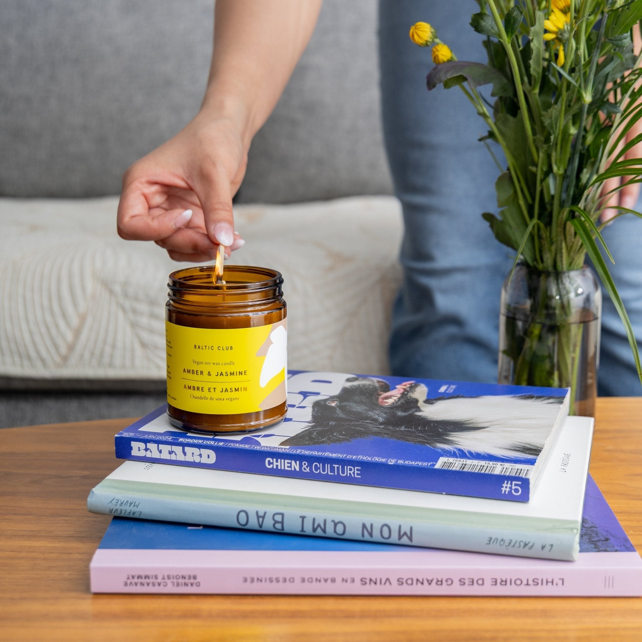 Amber & Jasmine Candle