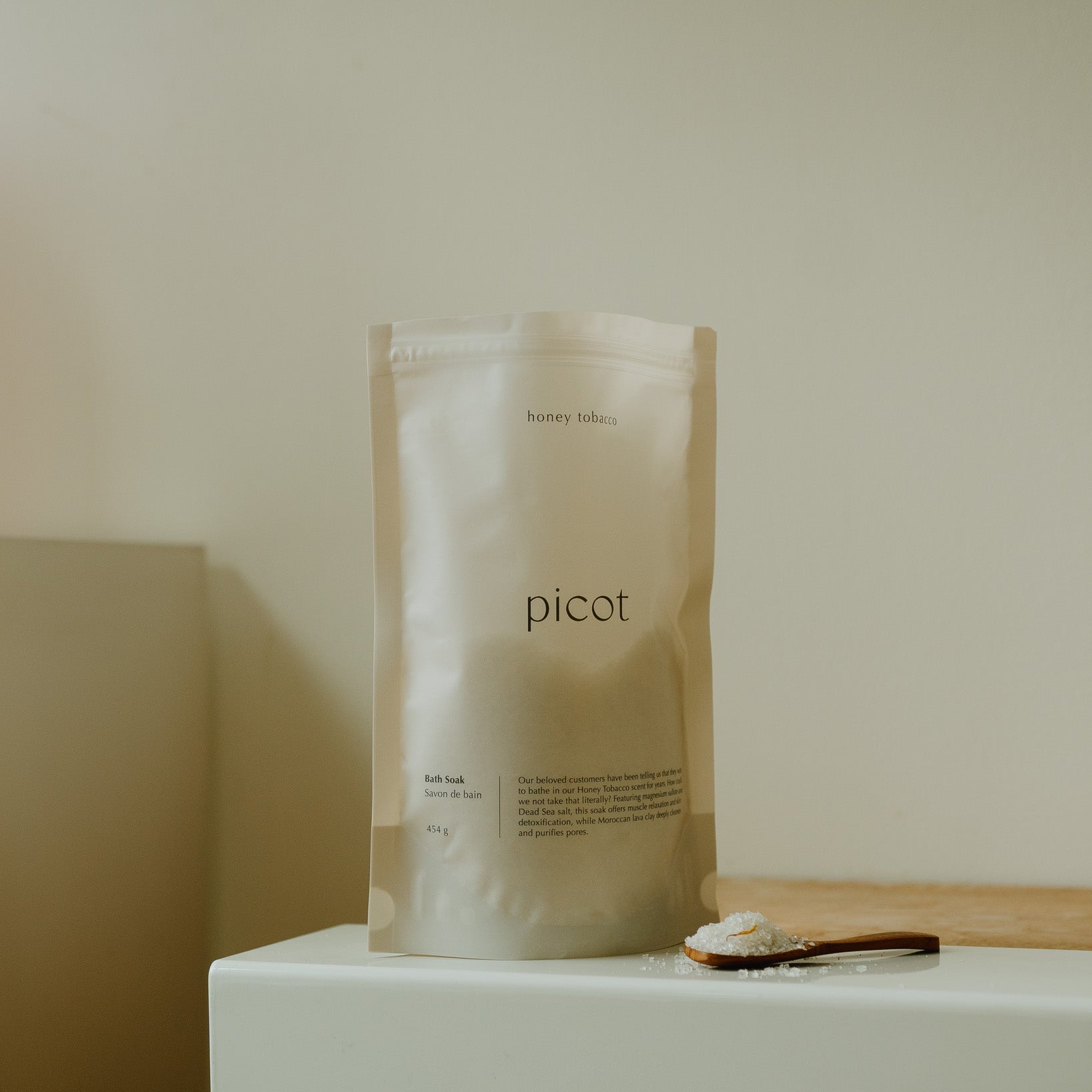 Honey Tobacco Bath Soak