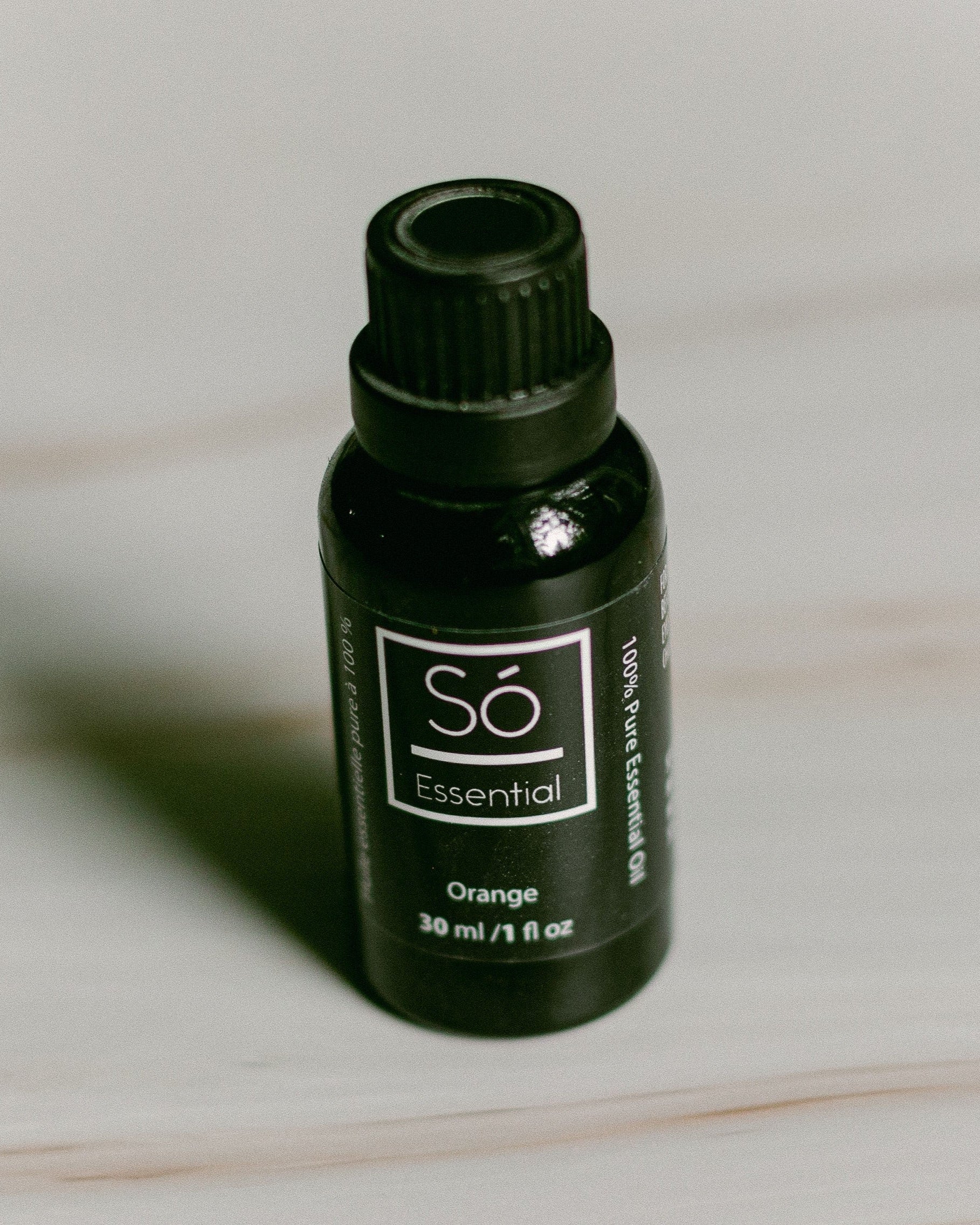 essential - 100% pure essential oil