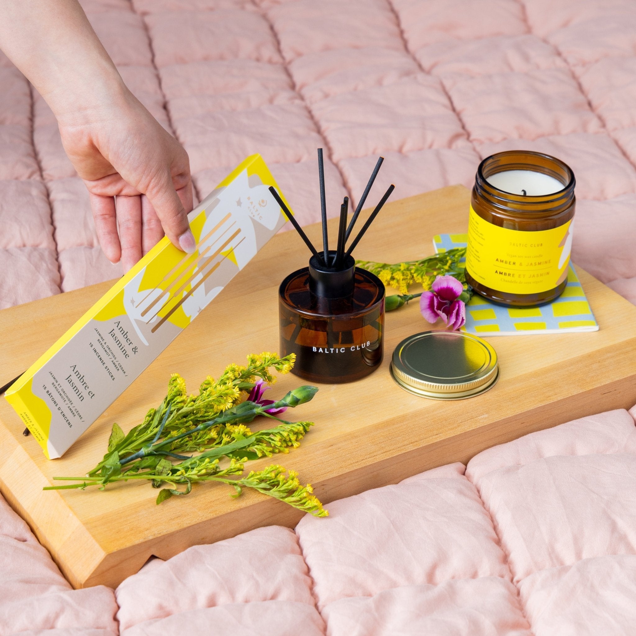 Amber & Jasmine Incense Sticks