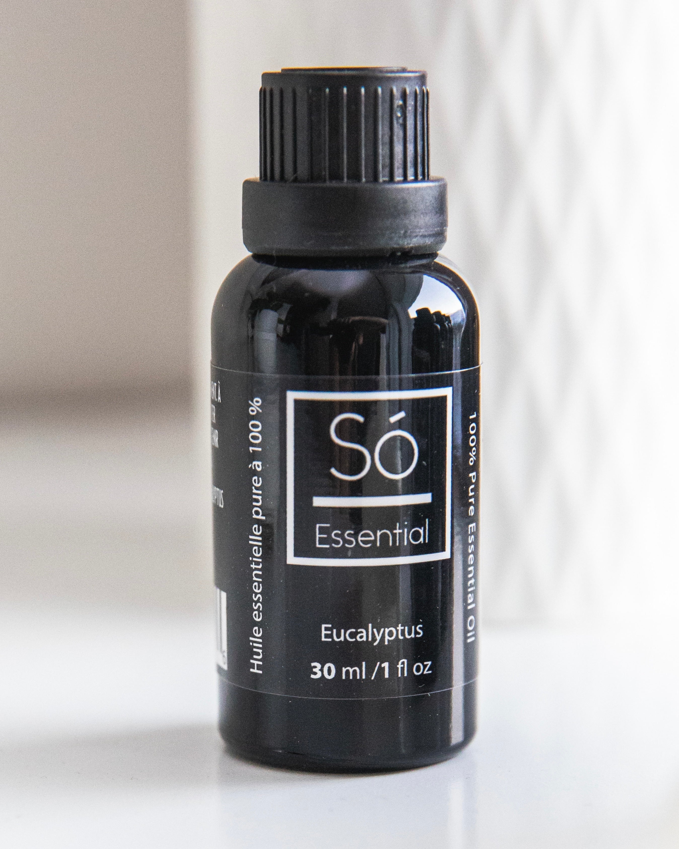 essential - 100% pure essential oil